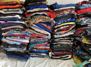 Roupas Femininas Primeira linha 300pçs